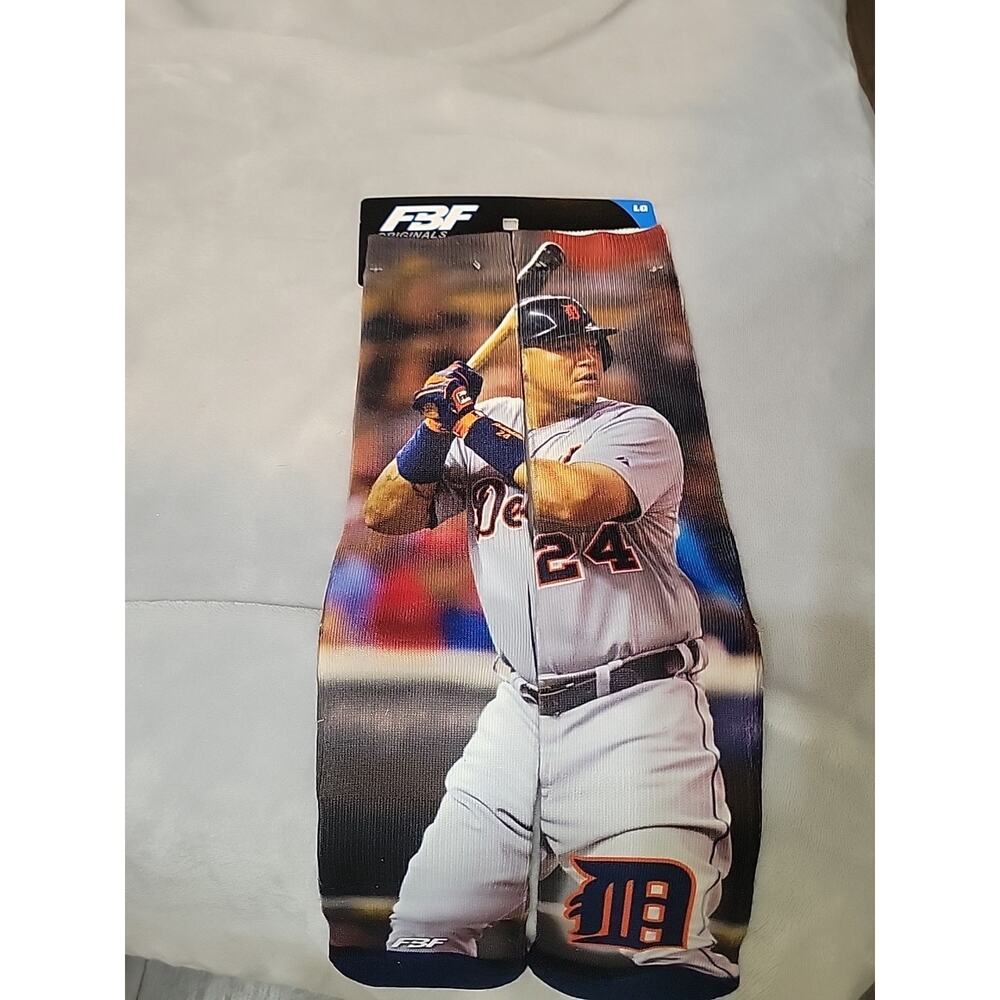 Detroit Tigers Men's Socks Large Size 10 To 13 Miguel Cabrera